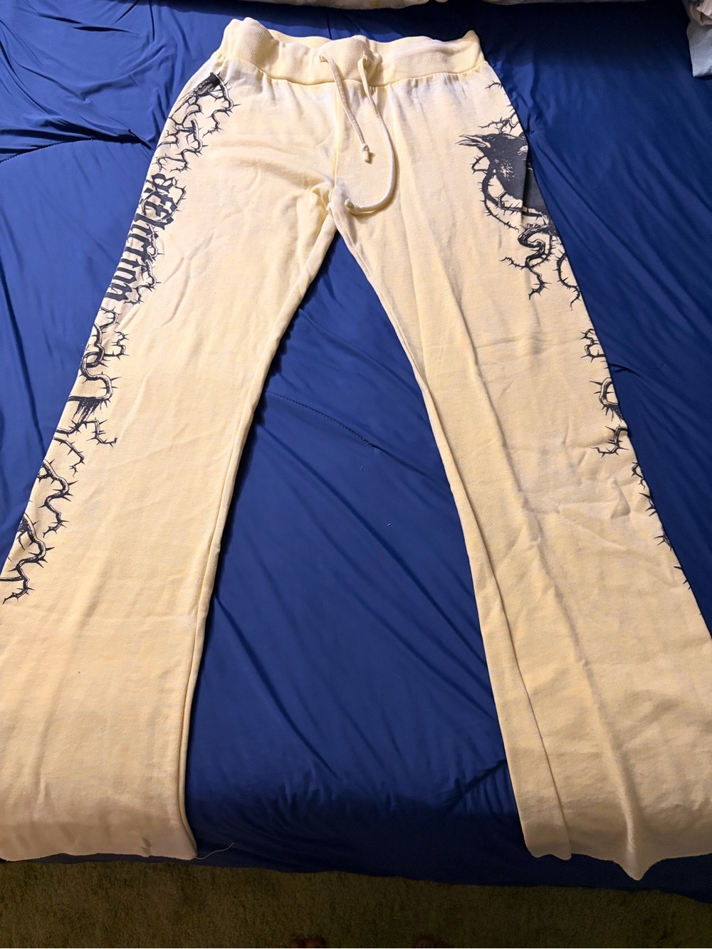 Light Yellow Lounge Pants with Black Vine Graphic size Small